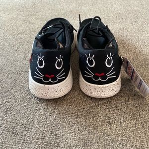Skechers BOBS Skipper Size 9.5